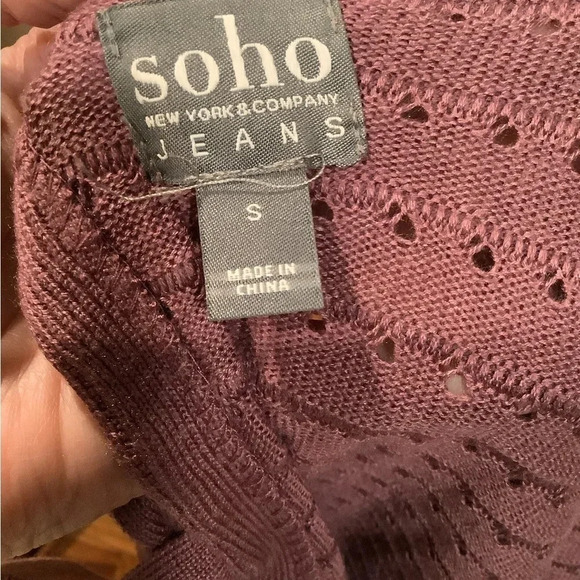 #34 Beautiful Soho Purple Lightweight Sweater with Cut Outs Size Small - Picture 8 of 8